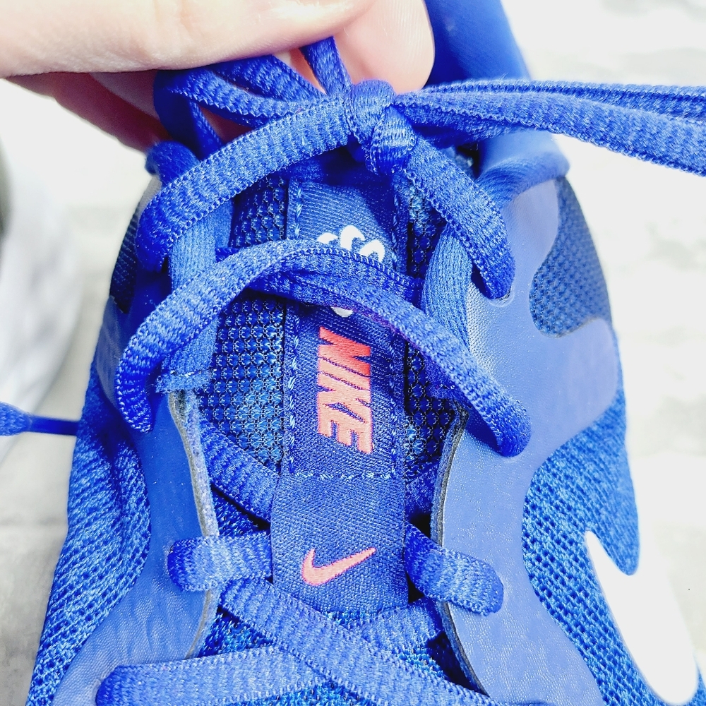 NEW Nike Revolution Boys Shoes Trainers Blue - White Sneakers E964 - Picture 9 of 11